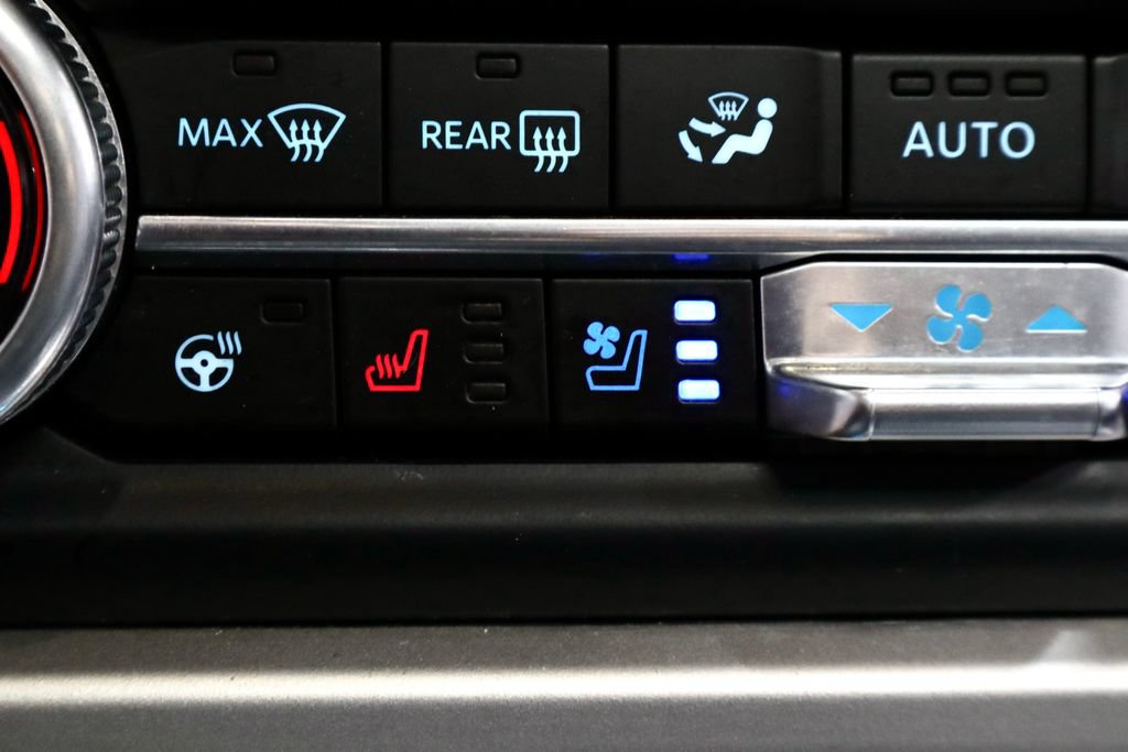 Certified 2024 Ford Expedition XLT AWD/4WD image 5