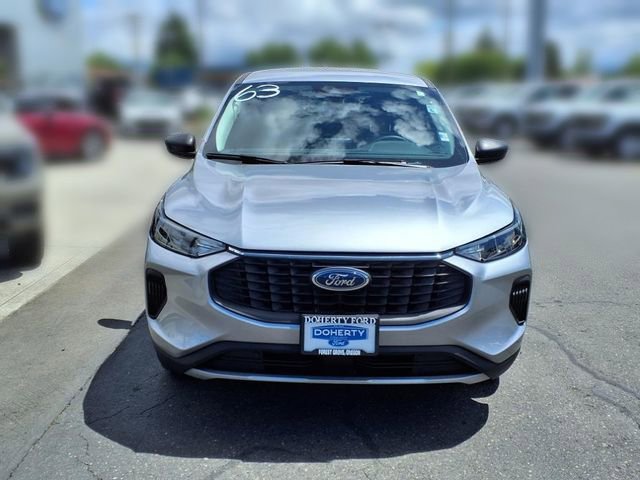 Certified 2023 Ford Escape Active AWD/4WD image 4