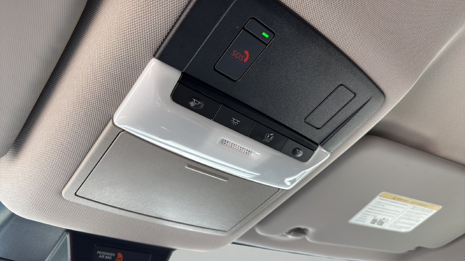 Used 2026 Nissan Rogue SV FWD image 19