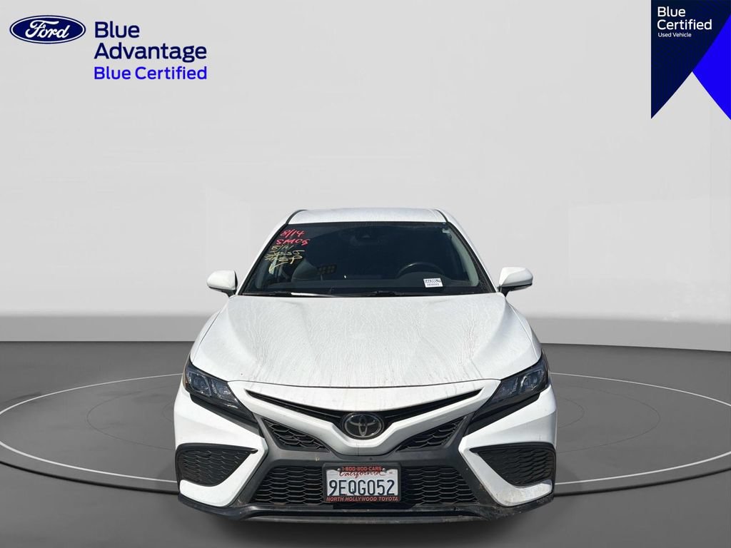 Used 2023 Toyota Camry SE w/ Convenience Package FWD image 4
