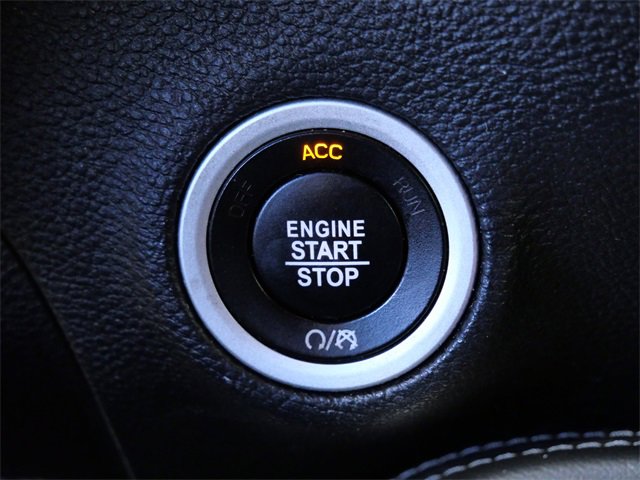 Used 2017 Dodge Challenger SXT Plus image 22