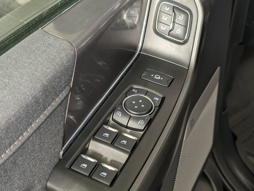 Certified 2025 Ford F150 Lariat w/ Equipment Group 501A Mid AWD/4WD image 23