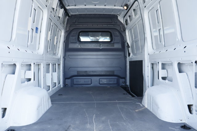Used 2024 Mercedes-Benz Sprinter 2500 image 36
