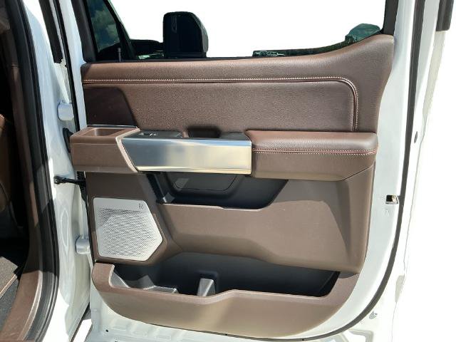Certified 2025 Ford F450 King Ranch w/ Chrome Package AWD/4WD image 28