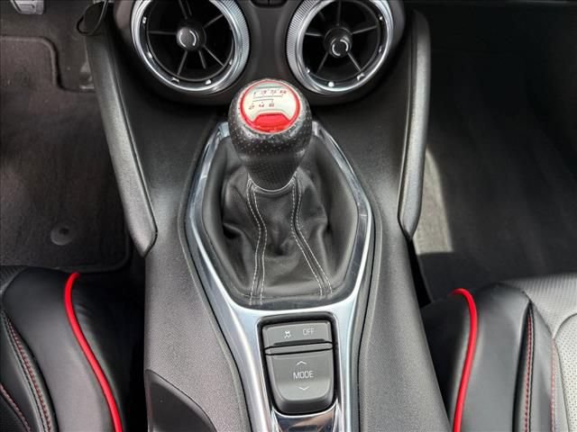 Used 2022 Chevrolet Camaro LT RWD image 19