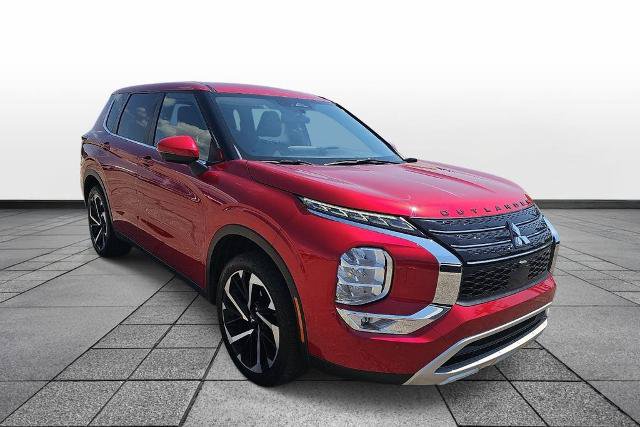 Used 2022 Mitsubishi Outlander SE AWD/4WD image 3