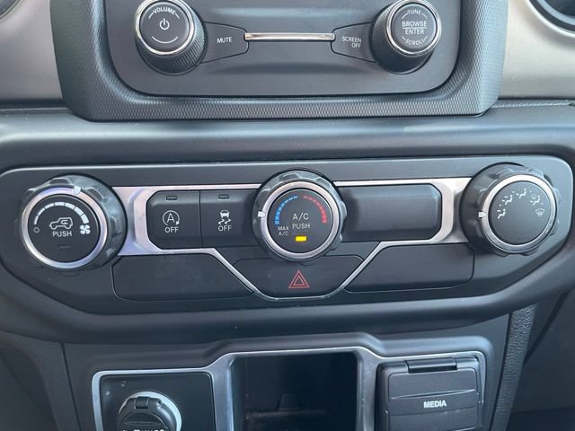 Used 2018 Jeep Wrangler Sport AWD/4WD image 23