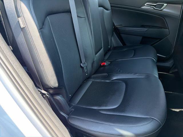 Used 2024 Kia Sportage EX AWD/4WD image 21