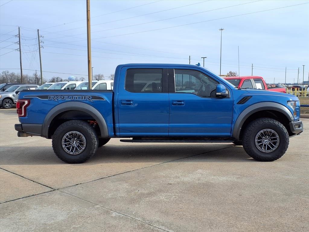 Certified 2019 Ford F150 Raptor w/ Equipment Group 802A Luxury image 8