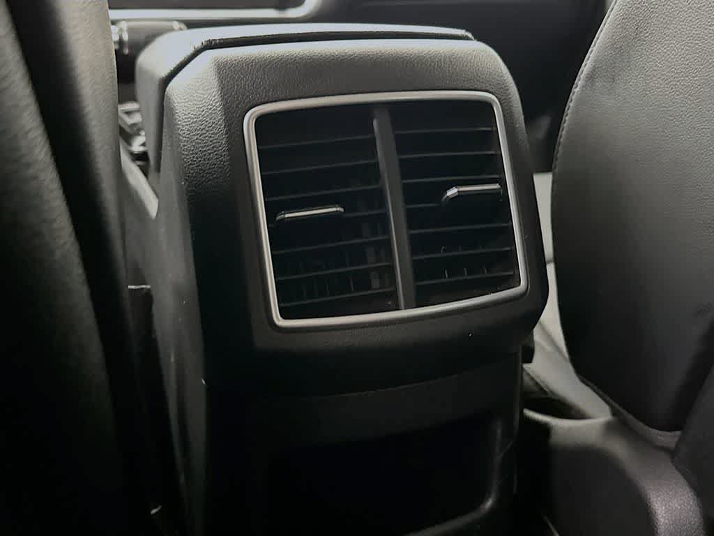 Used 2025 Kia Sportage EX FWD image 12
