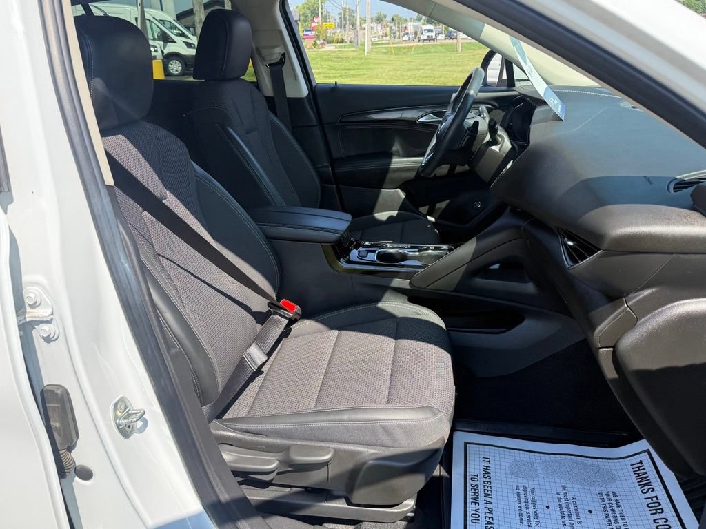 Used 2022 Buick Envision Preferred FWD image 12