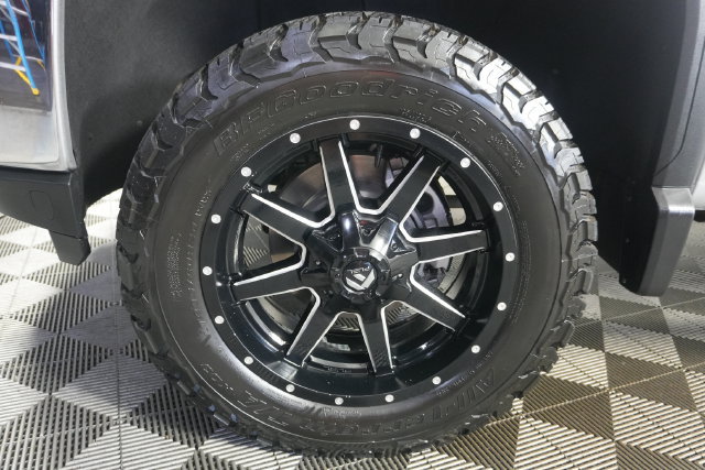 Used 2022 GMC Sierra 2500 SLE w/ SLE Value Package; AWD/4WD image 11