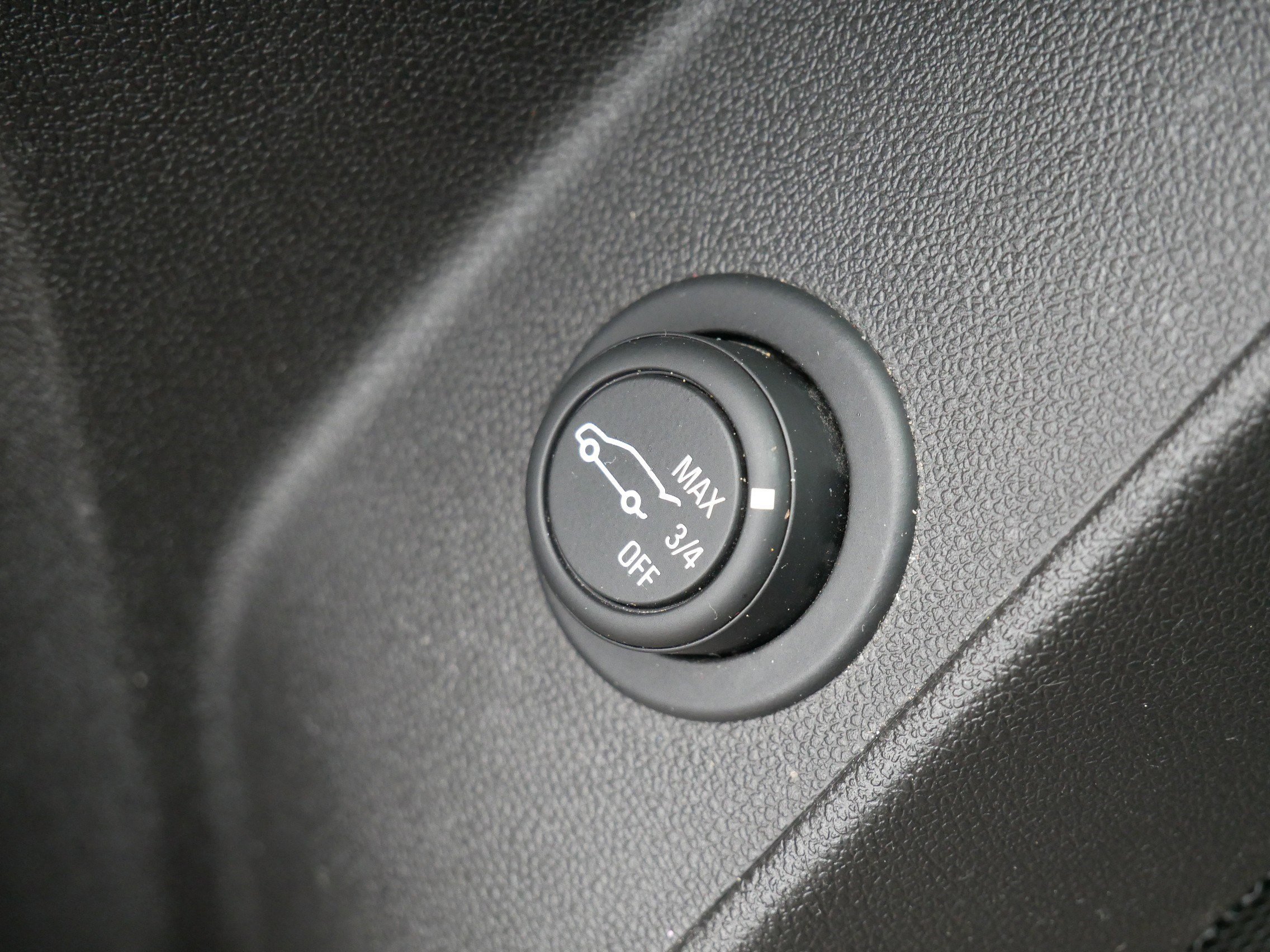 Used 2019 Chevrolet Equinox LT image 28