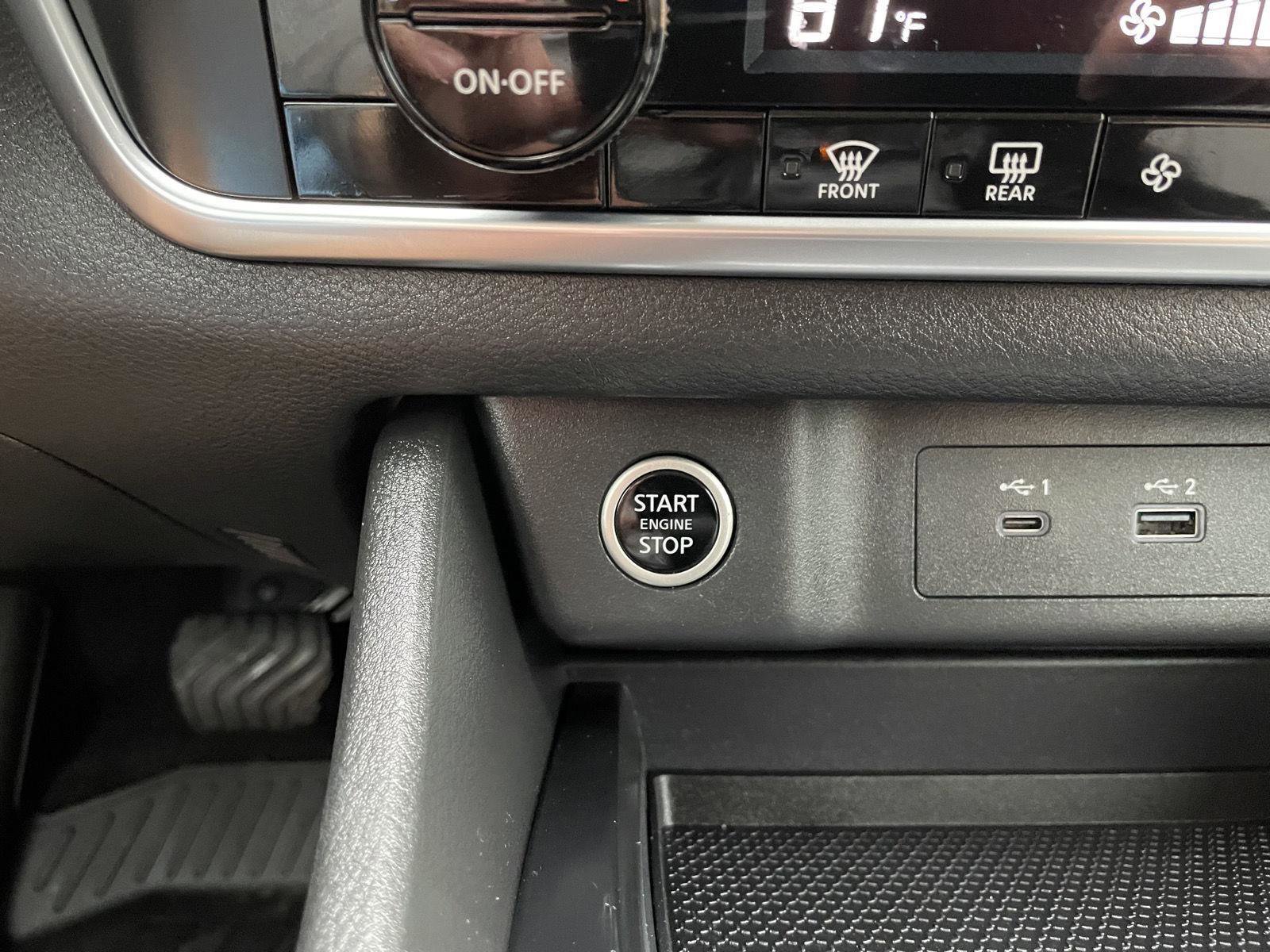 Used 2023 Nissan Rogue SV AWD/4WD image 24