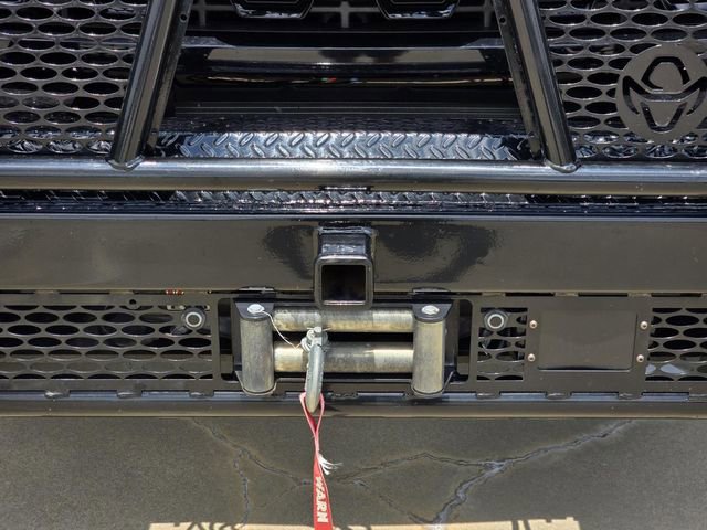 Certified 2024 Ford F350 Platinum w/ FX4 Off-Road Package AWD/4WD image 9