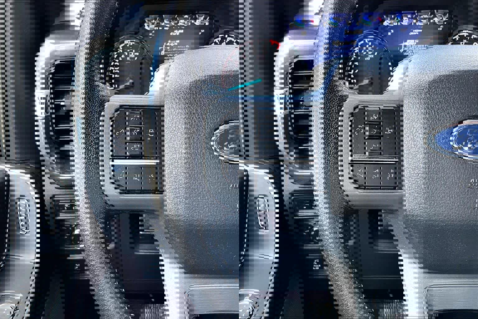 Certified 2022 Ford F150 XLT w/ Equipment Group 302A High image 24