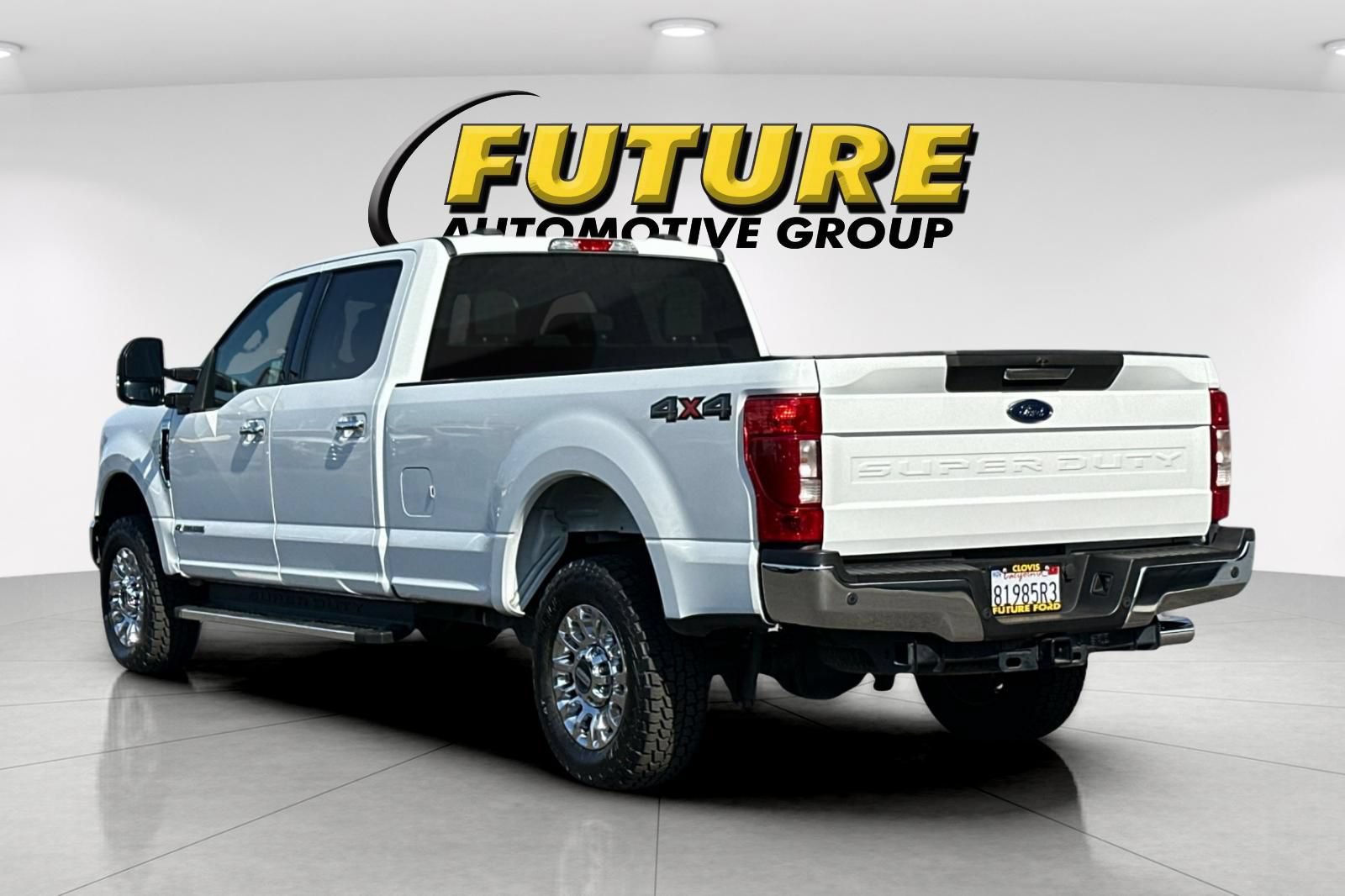 Certified 2022 Ford F250 XLT w/ XLT Premium Package AWD/4WD image 5