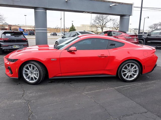 Certified 2025 Ford Mustang GT Premium RWD image 6