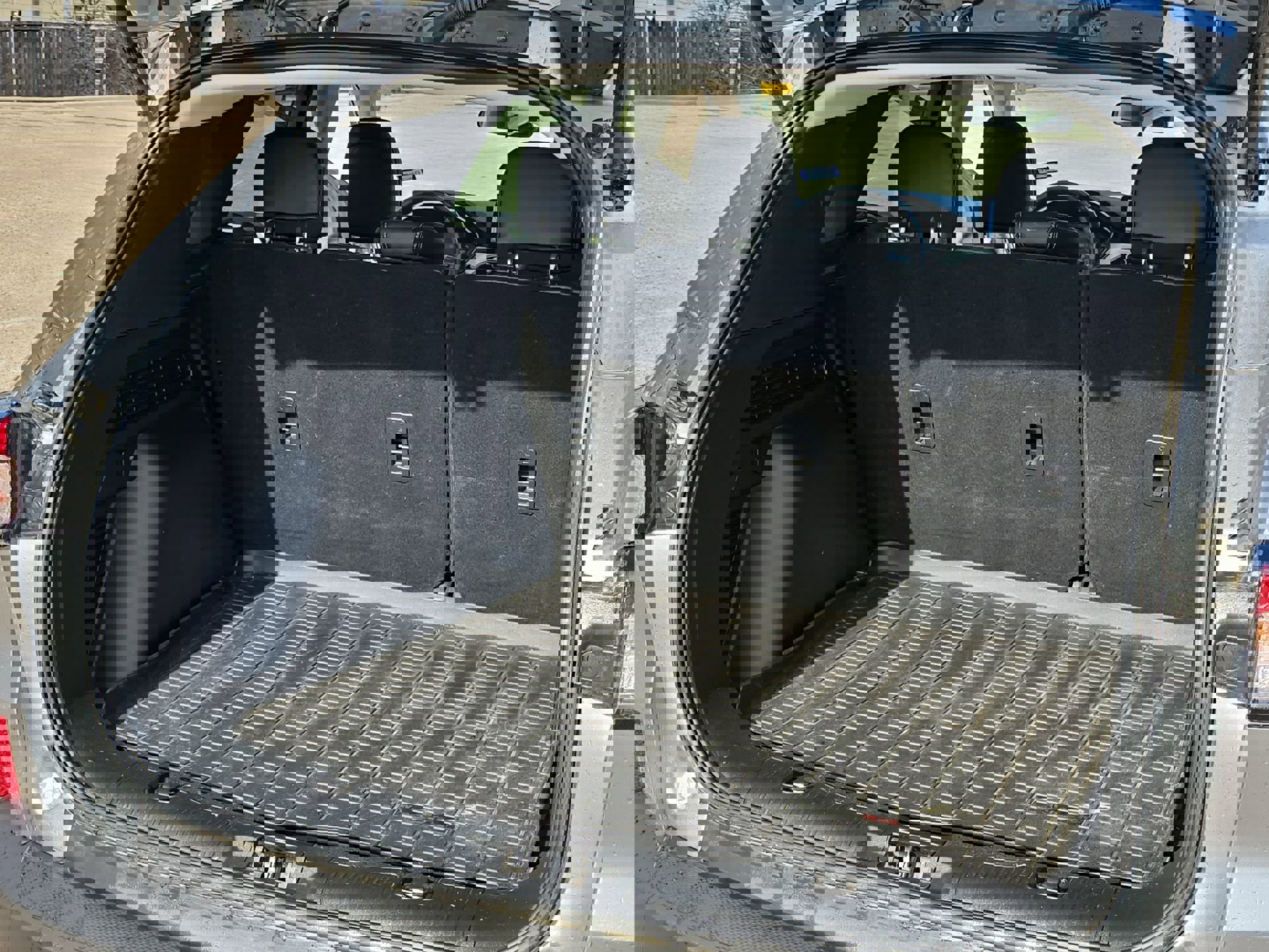 Certified 2021 Ford Escape SEL image 23