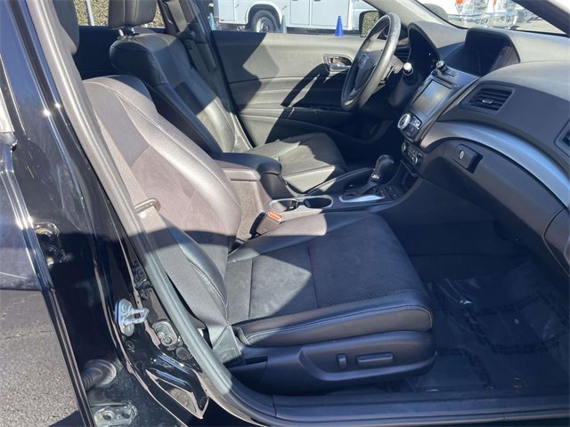 Used 2018 Acura ILX Premium and A-SPEC Packages image 28