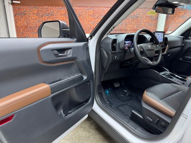 Certified 2022 Ford Bronco Sport Outer Banks w/ Tech Package image 10