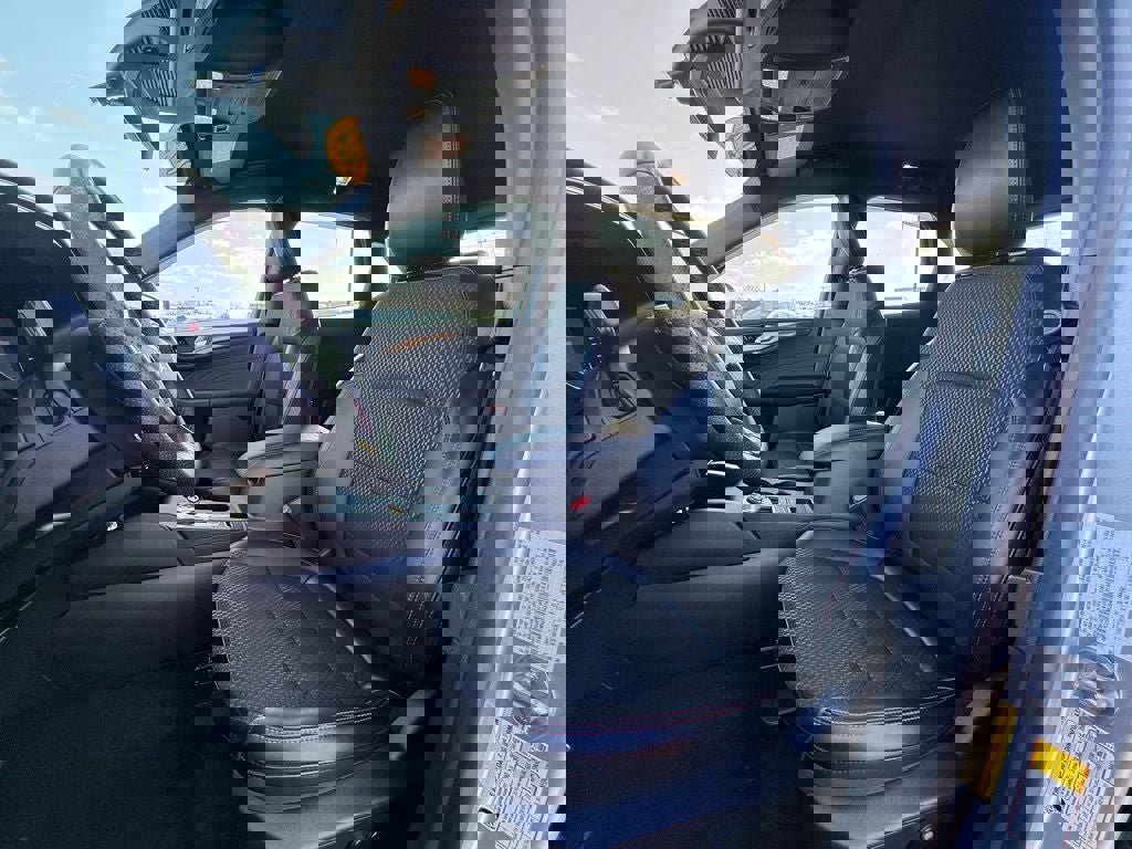 Certified 2024 Ford Escape ST-Line w/ Tech Pack #1 image 19