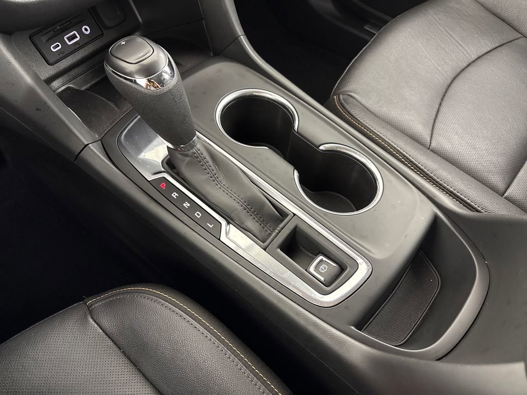 Used 2021 Chevrolet Equinox Premier FWD image 28
