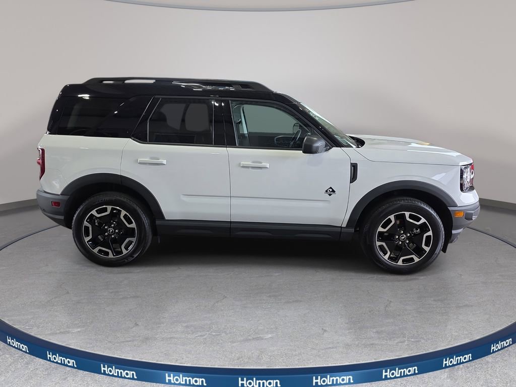 Certified 2024 Ford Bronco Sport Outer Banks w/ Tech Package AWD/4WD image 4