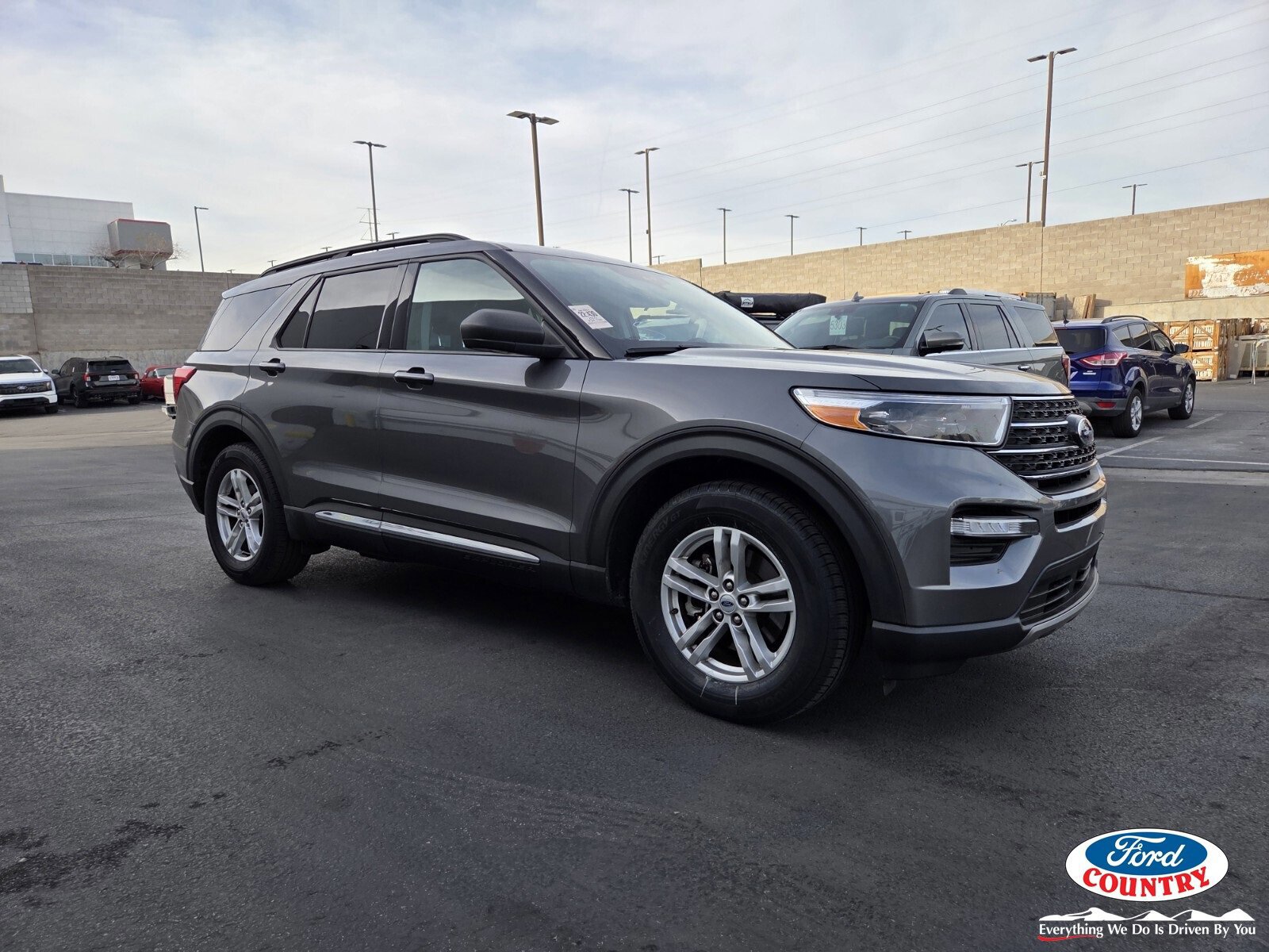 Certified 2023 Ford Explorer XLT w/ Equipment Group 202A image 3