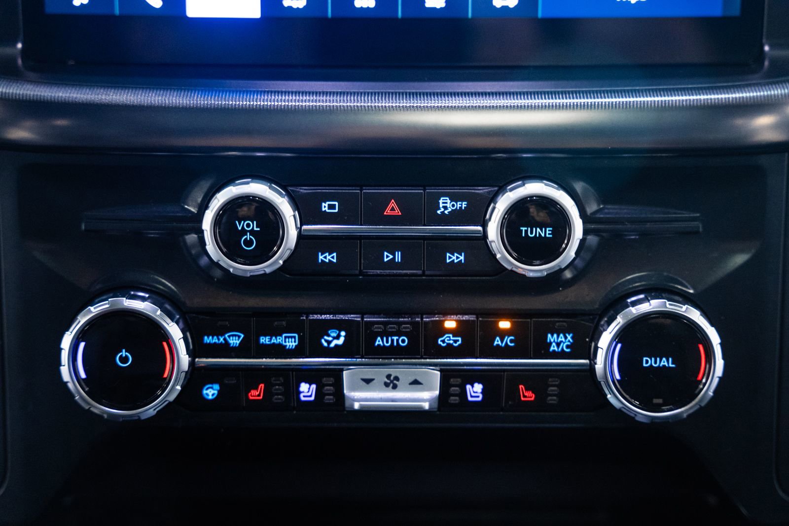 Certified 2025 Ford F150 Lariat AWD/4WD image 29