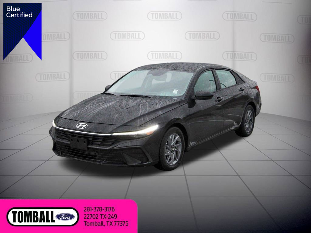 Used 2024 Hyundai Elantra SEL image 1