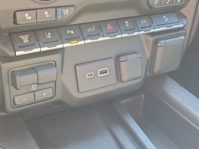 Used 2022 GMC Sierra 2500 Denali AWD/4WD image 21
