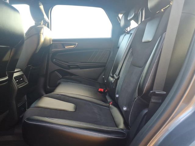 Certified 2022 Ford Edge ST image 12