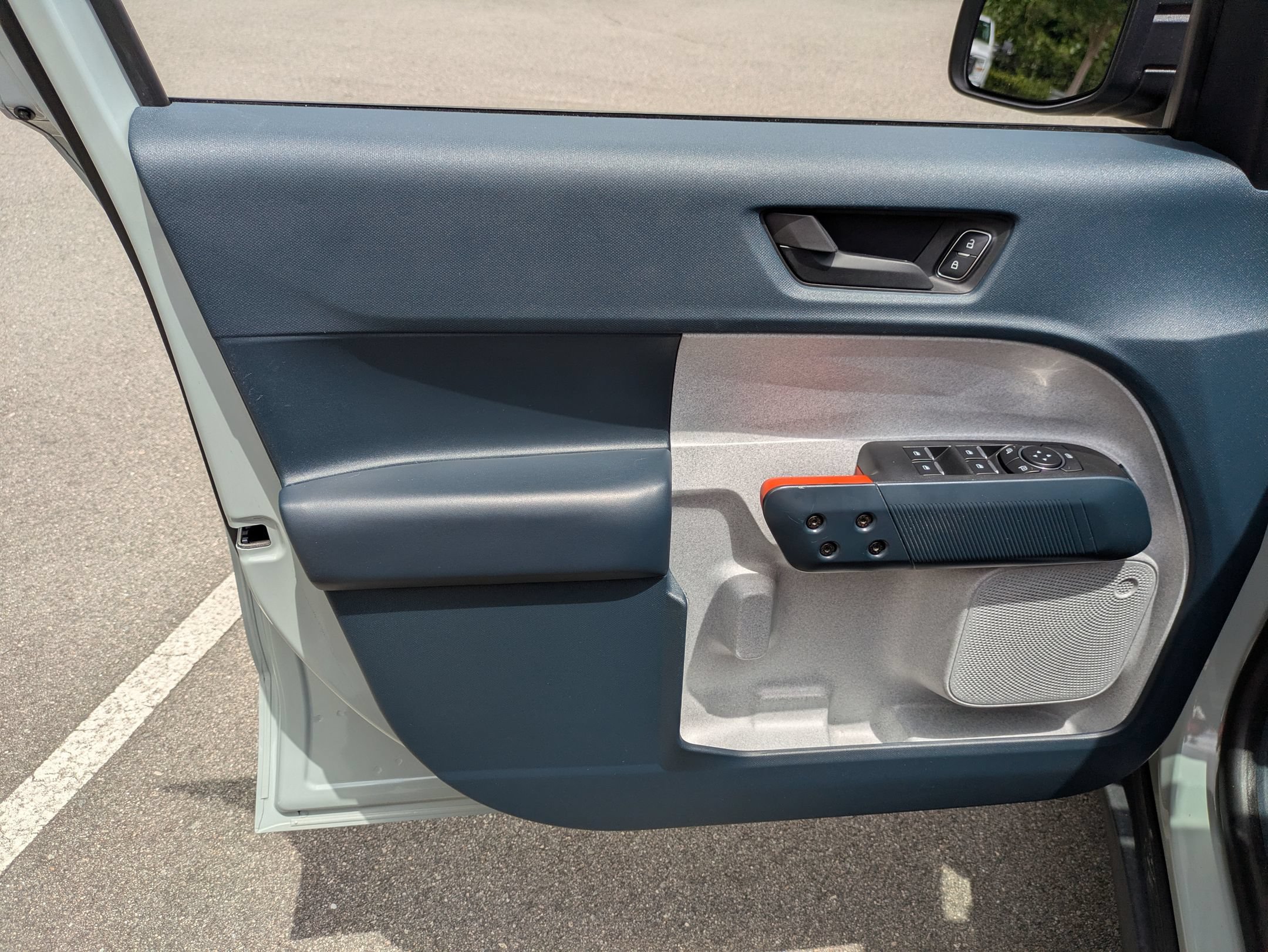 Certified 2024 Ford Maverick XLT FWD image 16