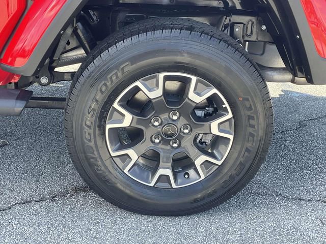 Used 2024 Jeep Gladiator Sport w/ Premium Package image 10
