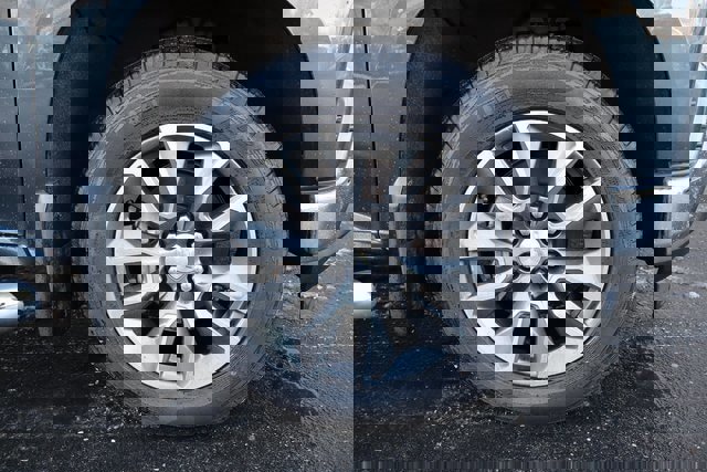 Used 2019 Chevrolet Silverado 1500 LT w/ All-Star Edition image 16