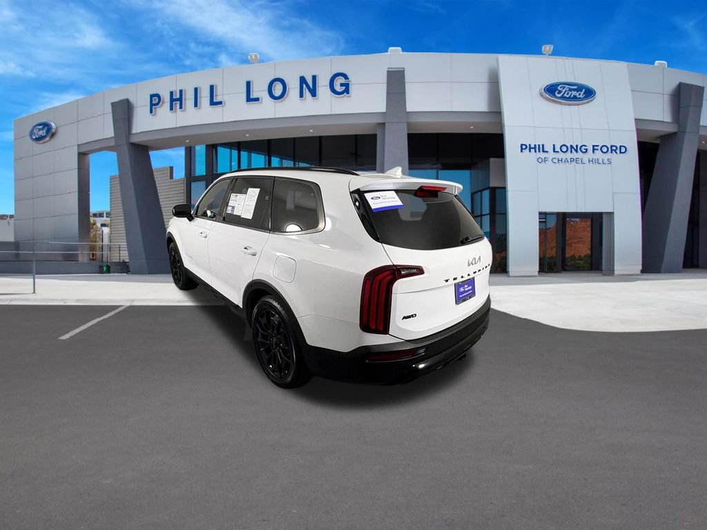 Used 2022 Kia Telluride SX w/ SX Prestige Package AWD/4WD image 3