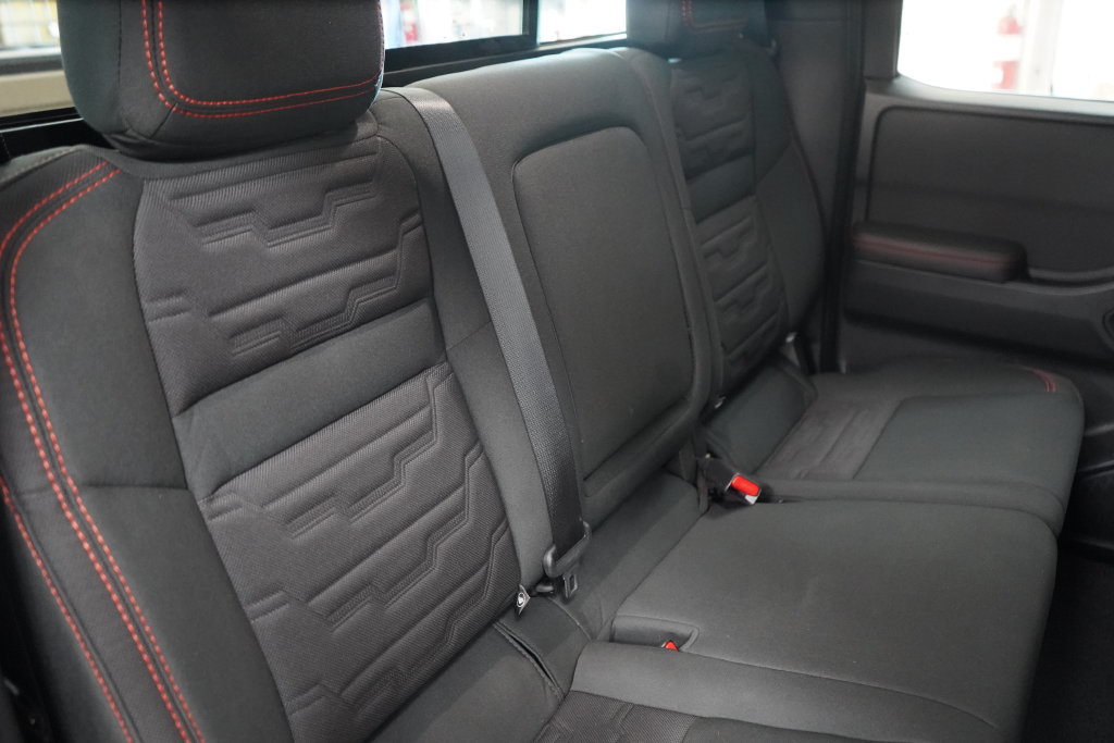 Used 2024 Nissan Frontier Pro-X RWD image 28