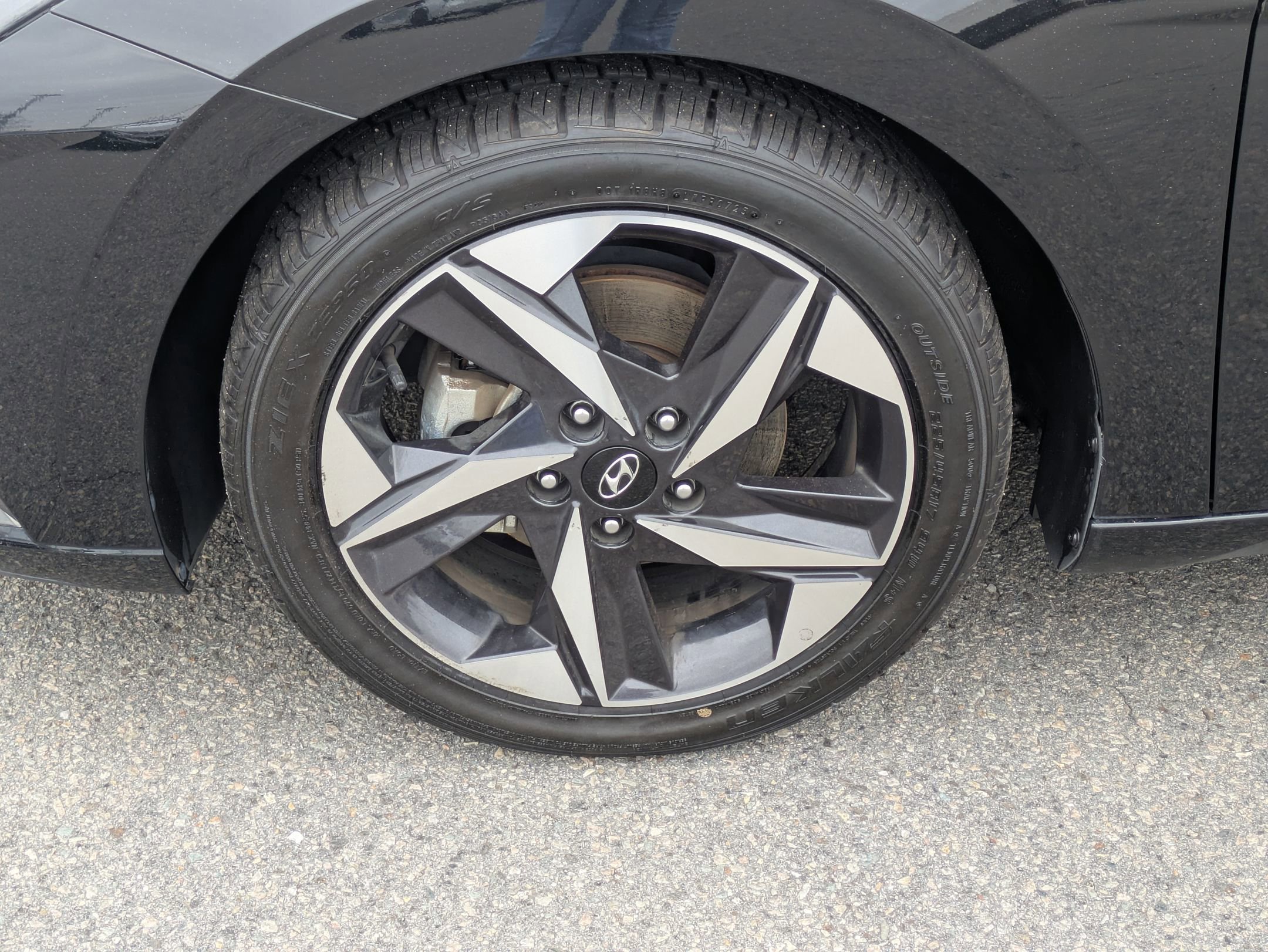 Used 2021 Hyundai Elantra SEL w/ Convenience + Premium Package image 11