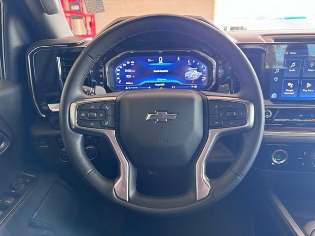 Used 2023 Chevrolet Silverado 1500 RST w/ Z71 Off-Road Package AWD/4WD image 14