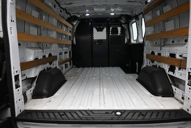 Certified 2022 Ford Transit 250 Low Roof w/ Exterior Upgrade Package RWD image 27
