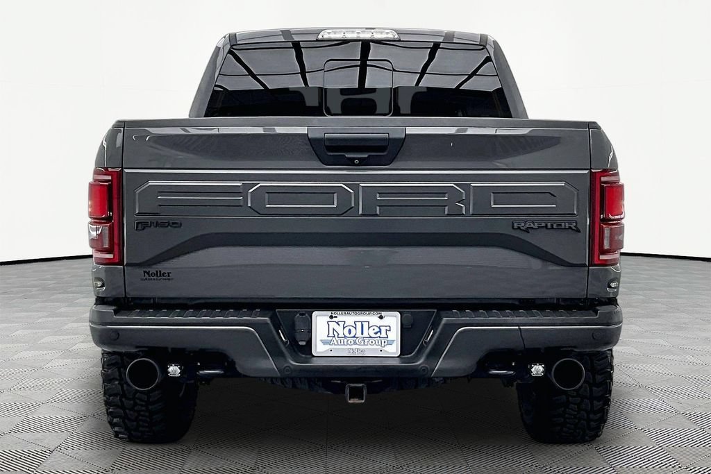 Certified 2018 Ford F150 Raptor w/ Equipment Group 801A Mid AWD/4WD image 4