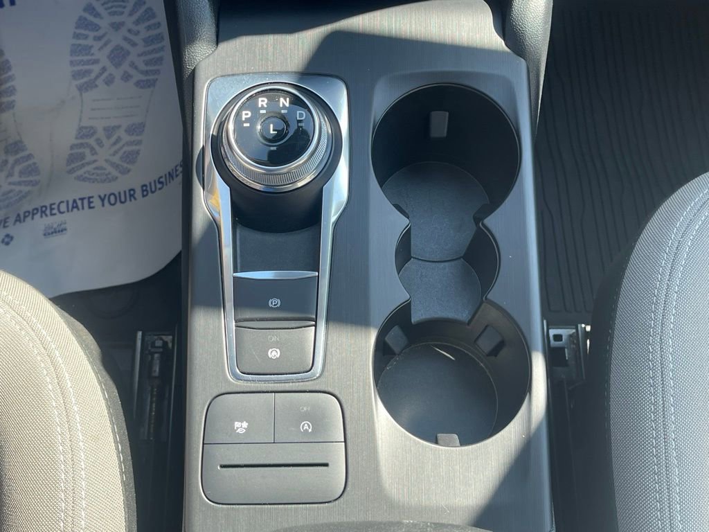 Certified 2022 Ford Escape SE w/ SE Sport Appearance Package image 37