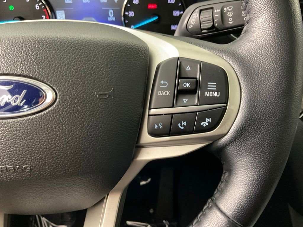 Certified 2022 Ford Explorer Limited w/ Equipment Group 301A RWD image 26