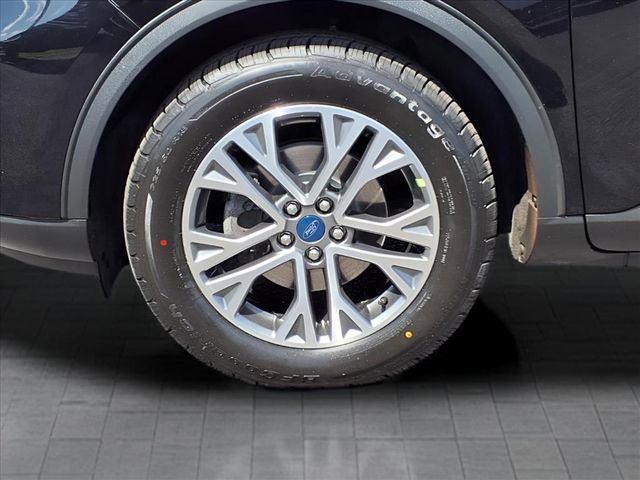 Certified 2022 Ford Escape SEL image 9