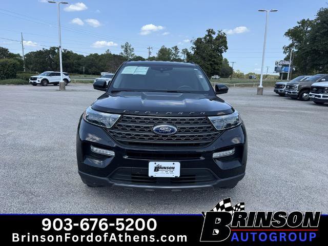 Certified 2023 Ford Explorer XLT w/ Equipment Group 202A RWD image 2