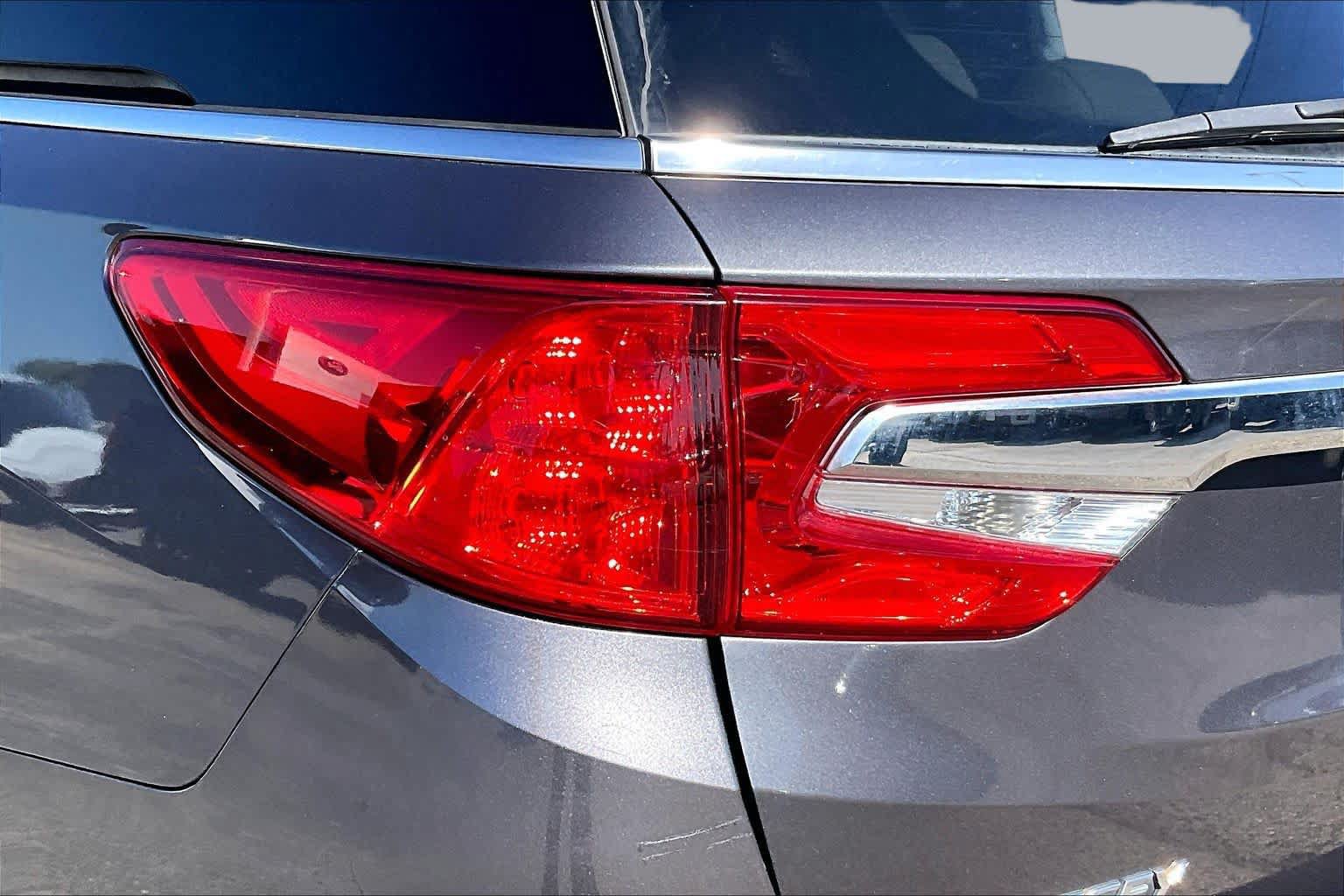 Used 2018 Honda Odyssey EX-L image 27