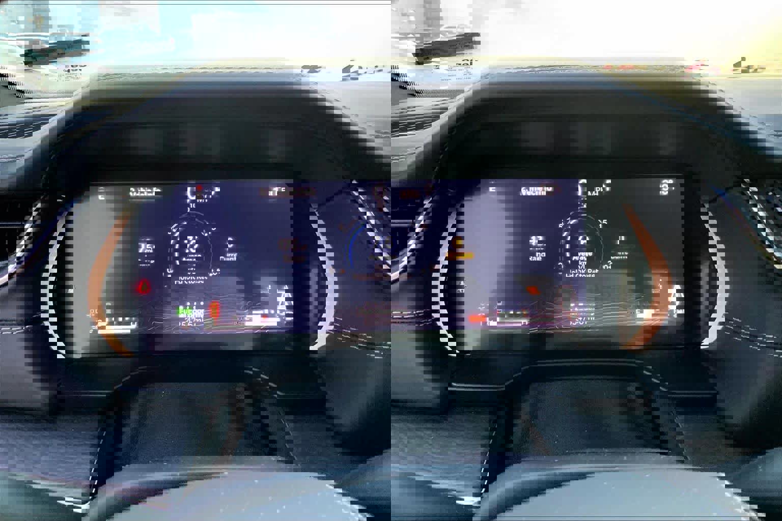 Used 2023 Jeep Grand Cherokee L Overland w/ Advanced Protech Group III image 25