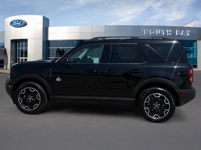 Certified 2025 Ford Bronco Sport Outer Banks w/ Outer Banks Tech Package+ AWD/4WD image 2