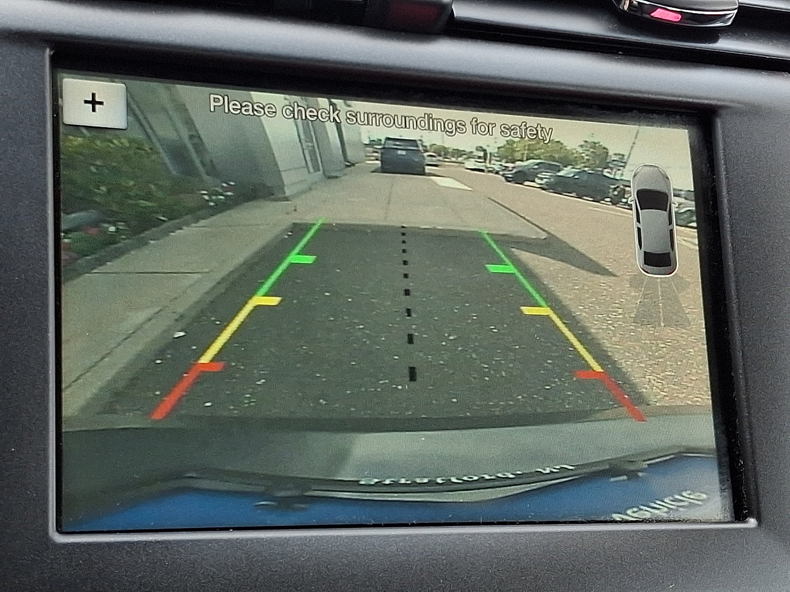 Certified 2017 Ford Fusion SE w/ Fusion SE Technology Package FWD image 19